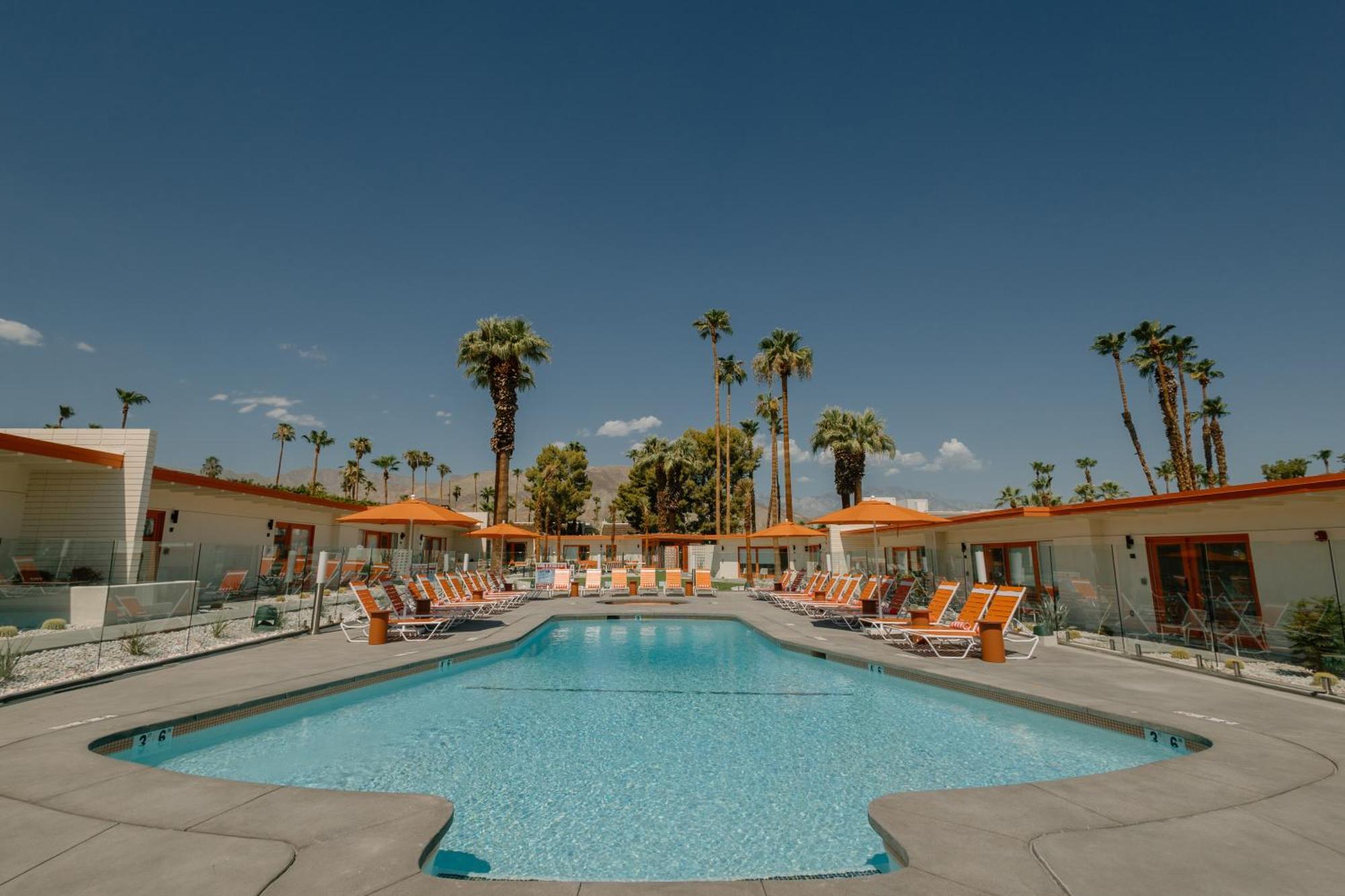 Mojave Resort - Adults Only بالم ديزرت المظهر الخارجي الصورة