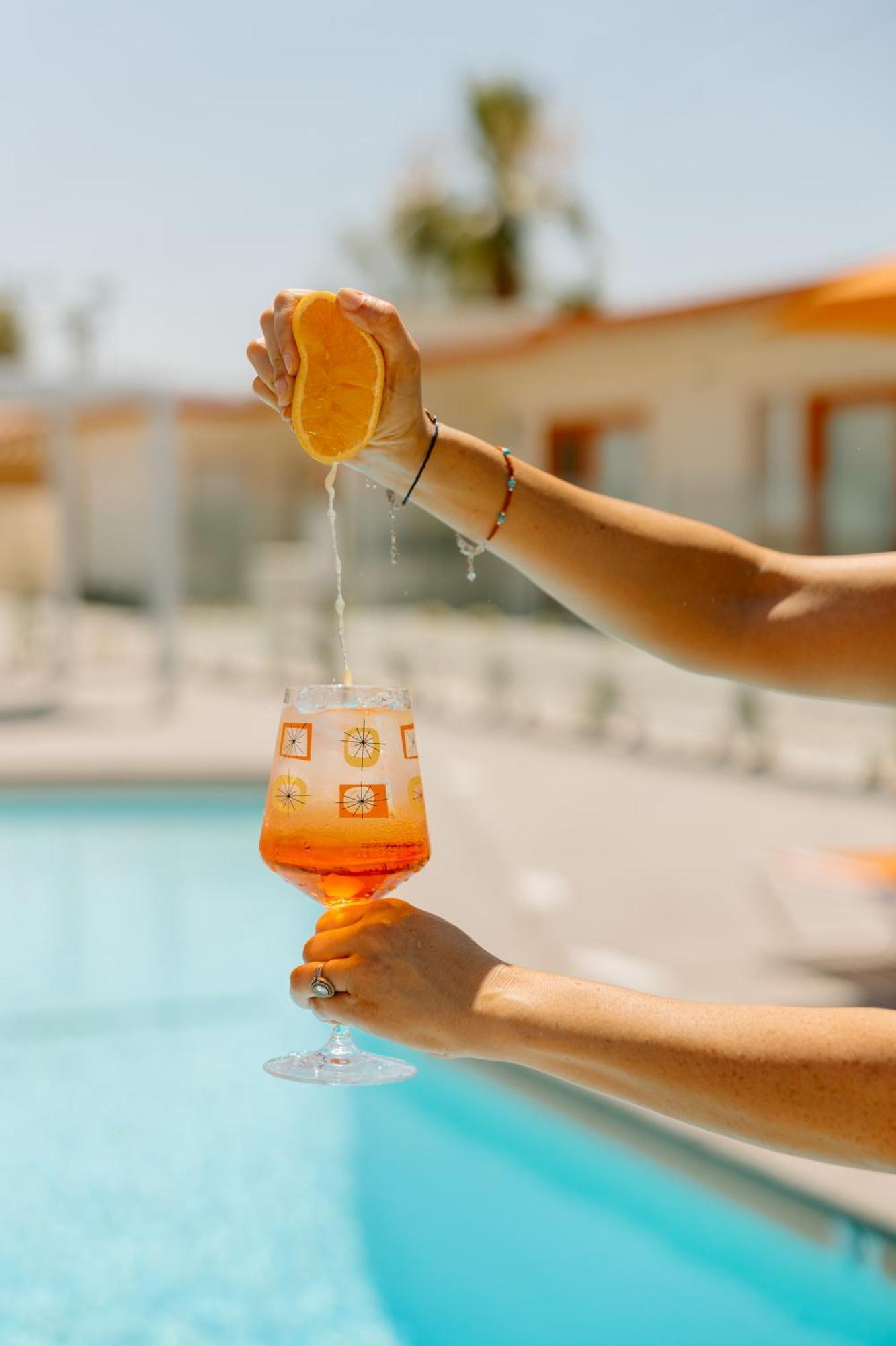 Mojave Resort - Adults Only بالم ديزرت المظهر الخارجي الصورة