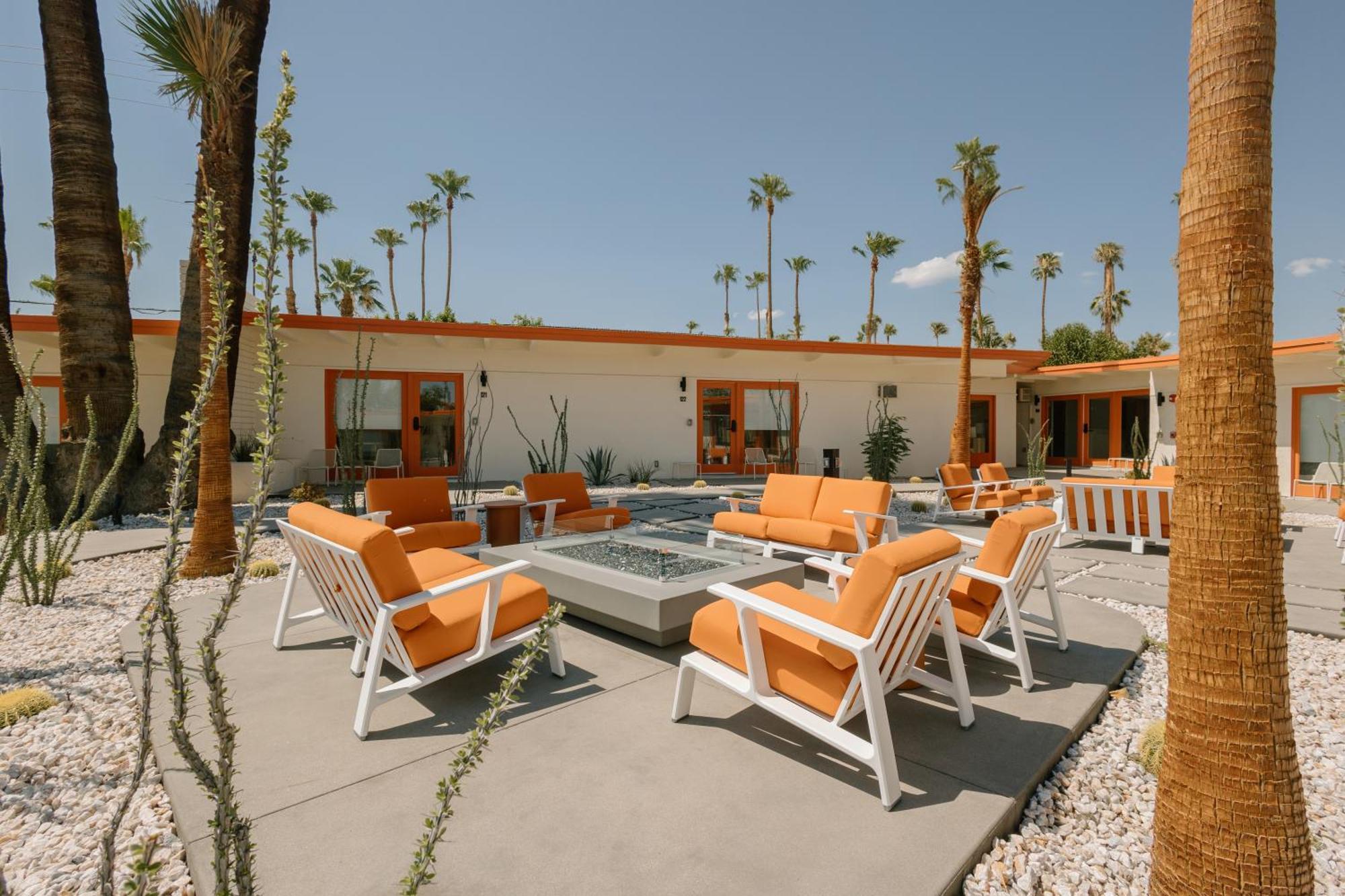 Mojave Resort - Adults Only بالم ديزرت المظهر الخارجي الصورة