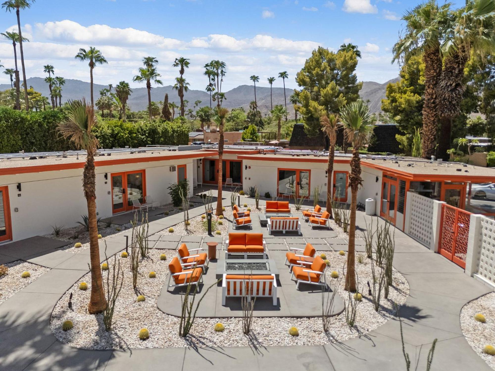 Mojave Resort - Adults Only بالم ديزرت المظهر الخارجي الصورة